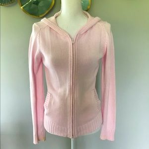 Beautiful Nautica Sweater Hoodie